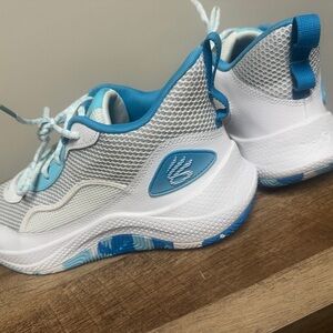 Men’s Under Armour Curry 3Z 24 basketball shoes